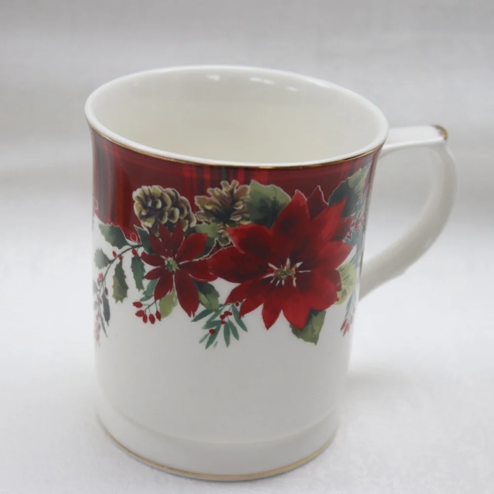 GRACE TEAWARE CHRISTMAS HOLIDAY POINSETTIA COFFEE CUP MUGS - SET OF 2 - NEW - Picture 3 of 6